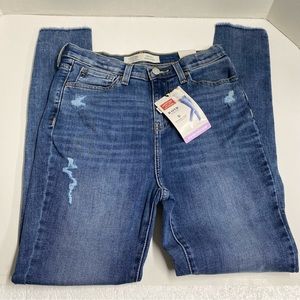 Levi Strauss High Rise Super Skinny NWT Size 16 Signature Jeans 28 inseam